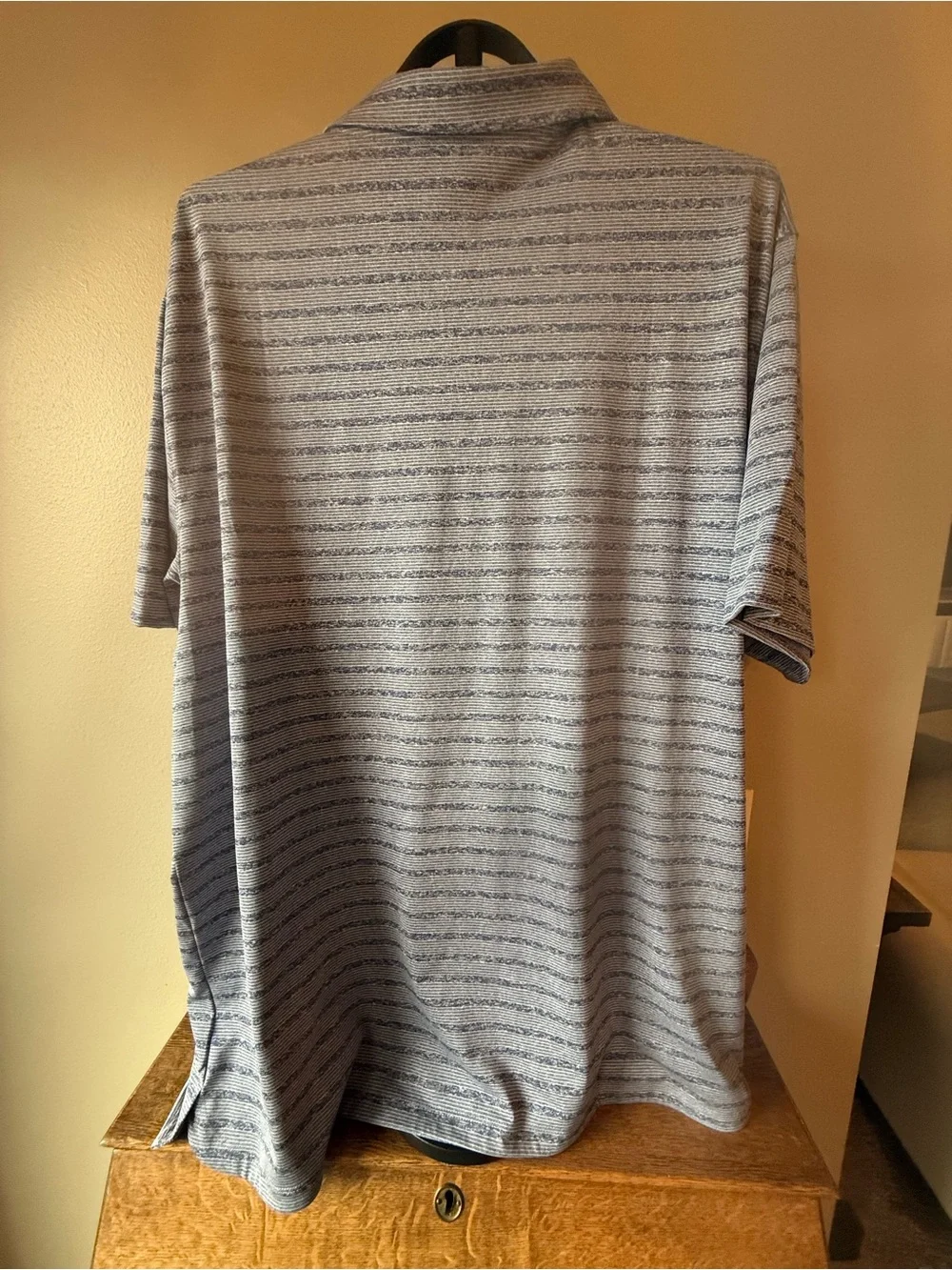 Nike Men’s Light Gray & Navy Striped Polo